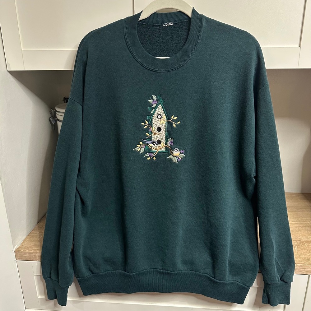 VTG Grandma Crewneck Sweatshirt XL Green Cottage Birdhouse Embroidery Goblincore